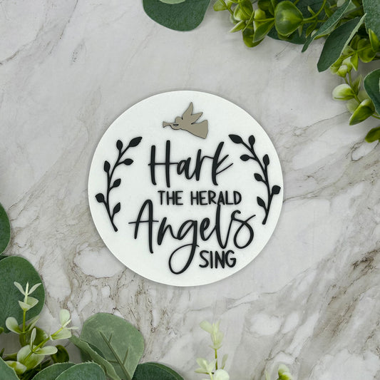 Hark the Herald Angels Interchangeable Shiplap Circular Sign