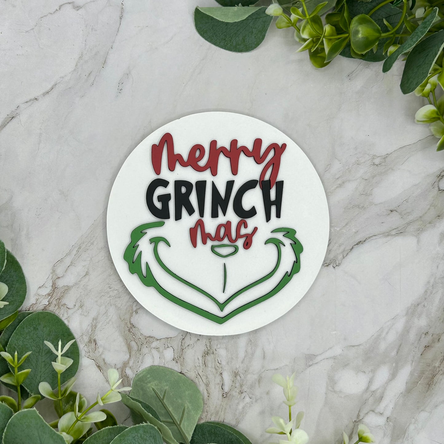 Merry Grinchmas Interchangeable Shiplap Circular Sign